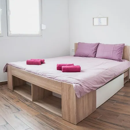 Apartmaji Hrast - *
